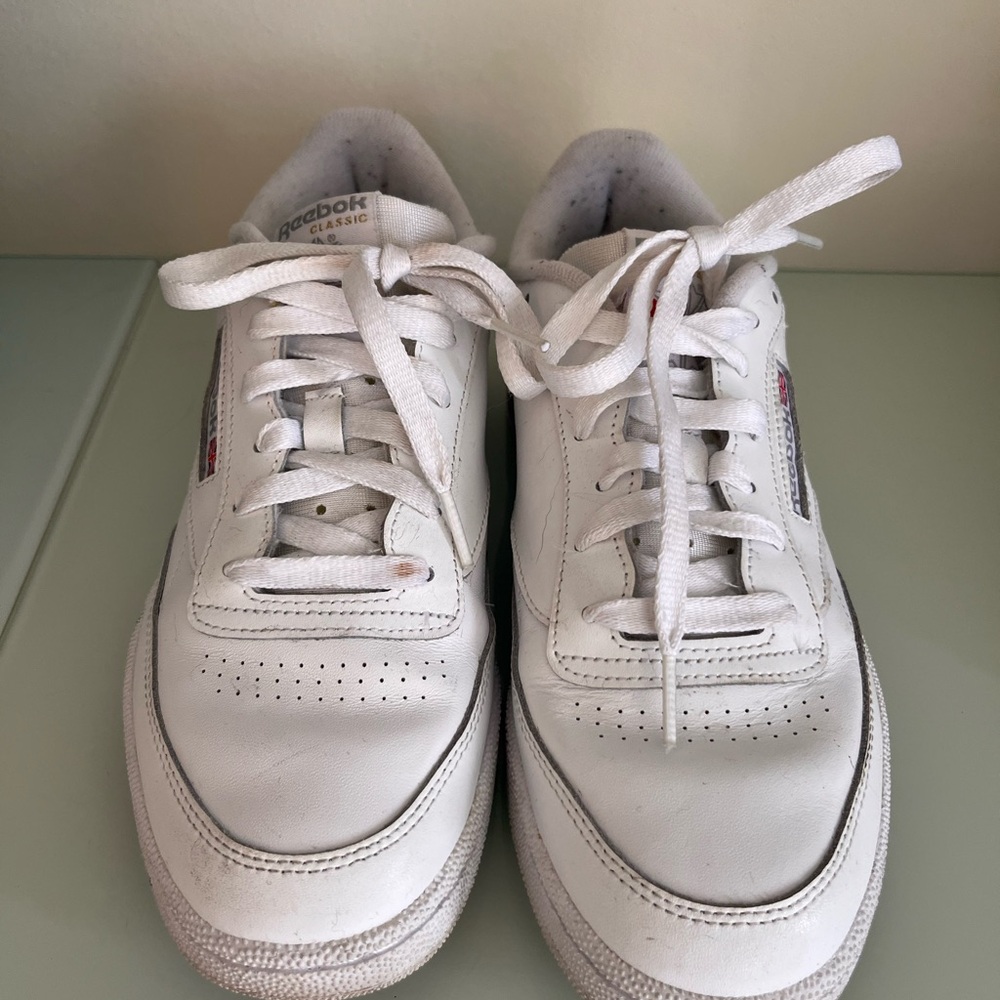Reebok White Leather Sneakers Minimalist Design
